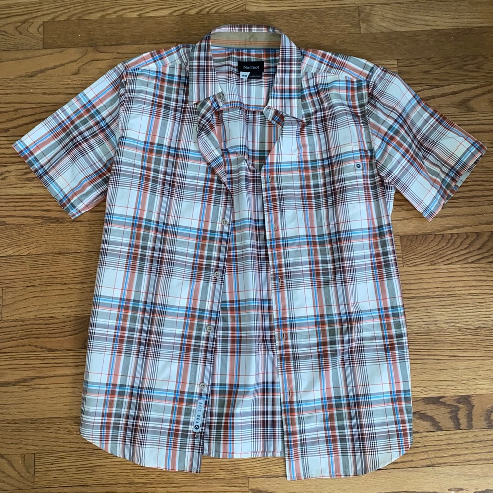 Marmot for Life Medium Men’s Button Down Shirt.